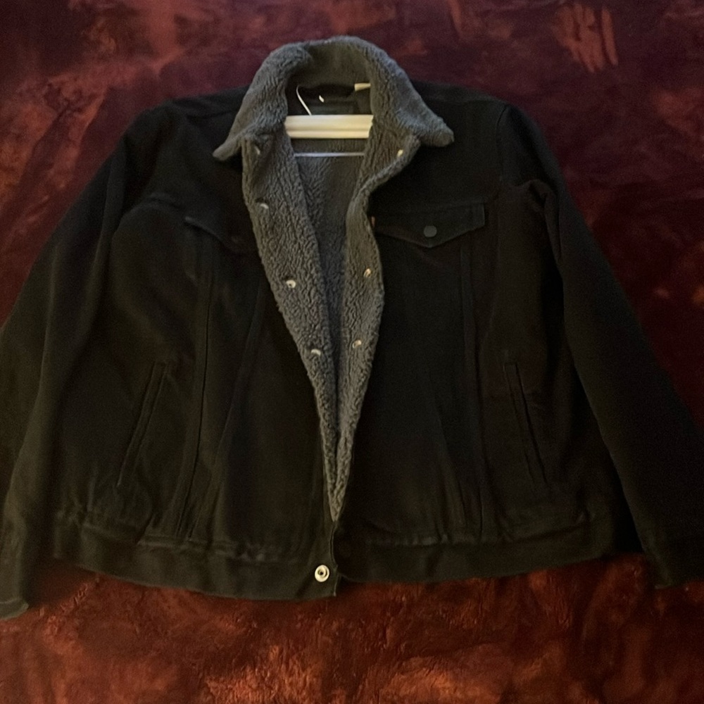 Levi’s Sherpa Trucker Jacket